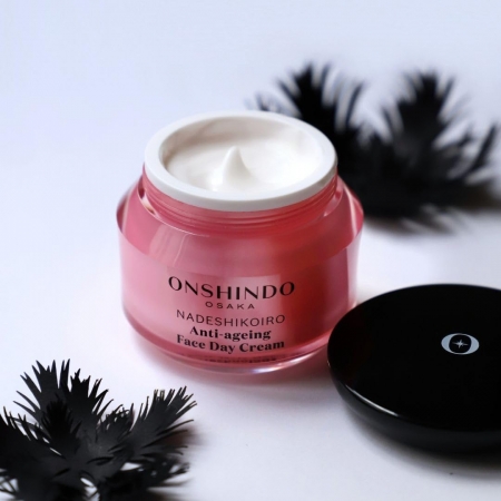 ONSHINDO OSAKA NADESHIKOIRO CREMA DIA ANTIEDAD PIEL NORMAL 50 ML