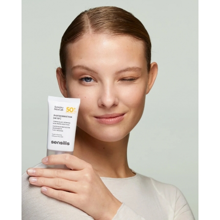 SENSILIS PHOTOCORRECTION AR SPF50+ ANTIRROJECES 40 ML
